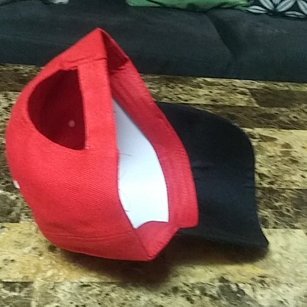 Hat - Picture 3 of 3